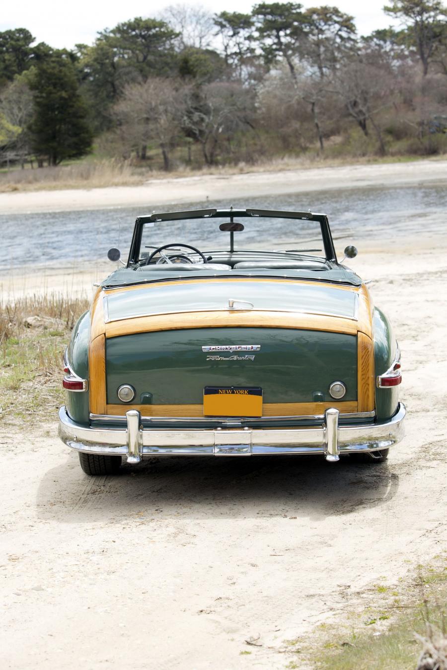  Chrysler Town & Country Convertible (C46N) 1949 года  (фото 2 из 41)